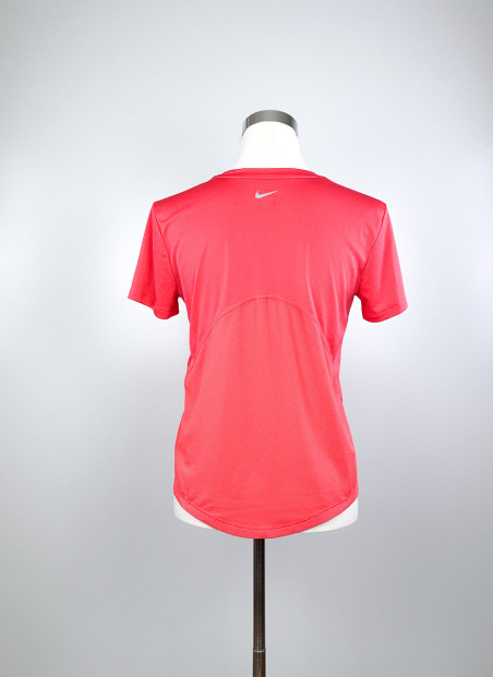 T-shirt Nike