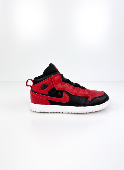 Nike Jordan 1 Mid Alt
