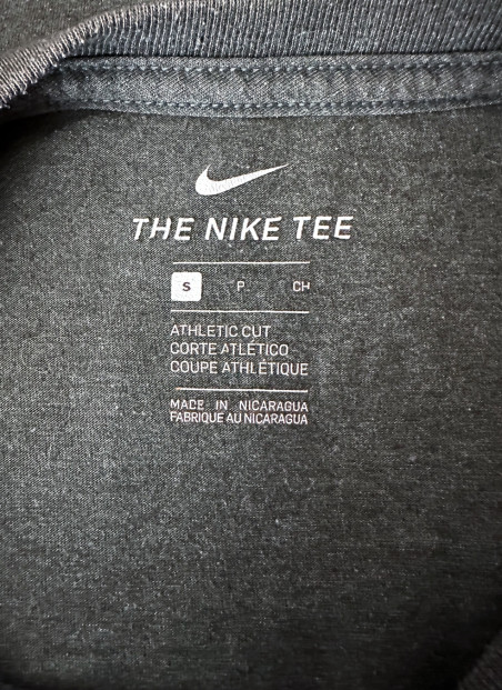 T-shirt Nike