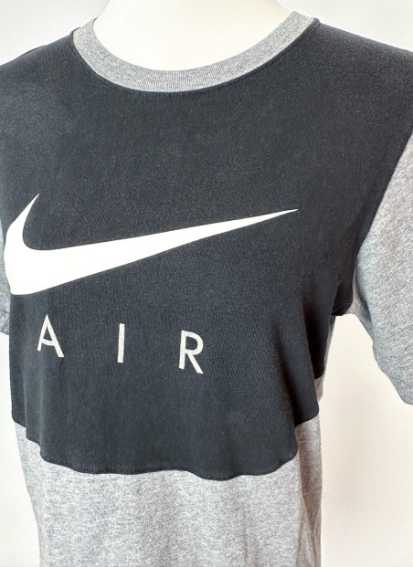 T-shirt Nike